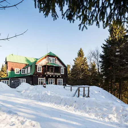 Hotel Turnovska