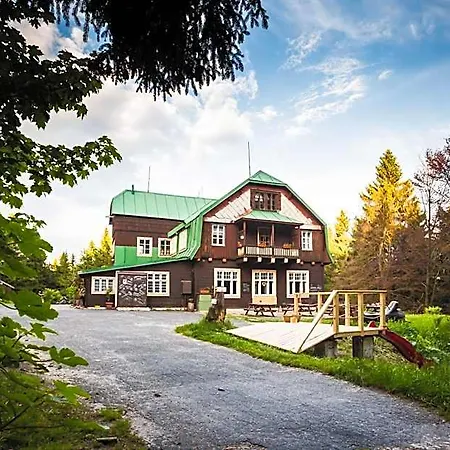 Turnovska 호텔